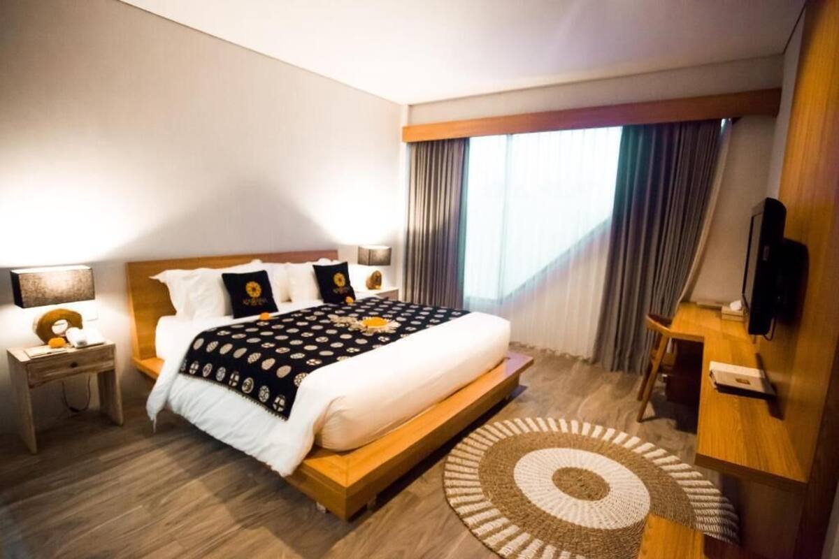 ตู้นิรภัยในห้องพัก, โต๊ะทำงาน, ผ้าม่านกันแสง, Wi-Fi ฟรี