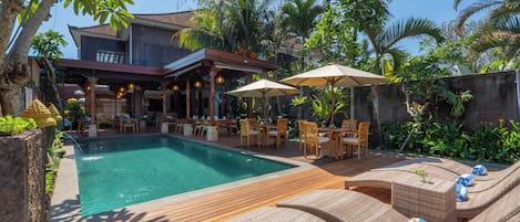 Ngoại thất