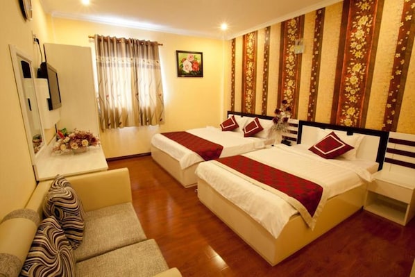 Minibar, desk, soundproofing, free WiFi - Linh Phuong 2 Hotel (Can Tho)