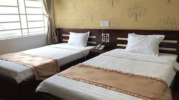 Luxury Double Room | Minibar, desk, soundproofing, free WiFi
