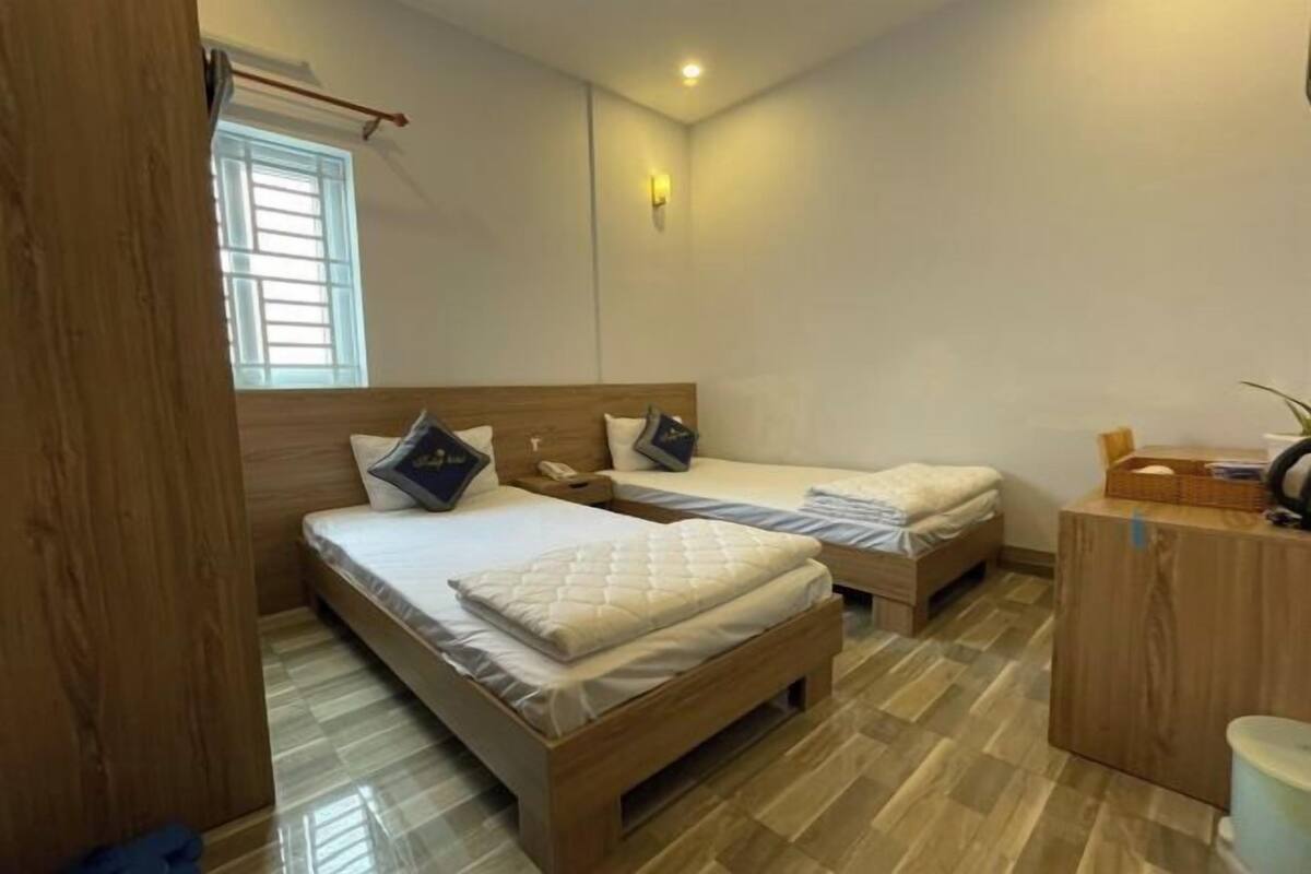 Minibar, escritorio, insonorización y wifi gratis