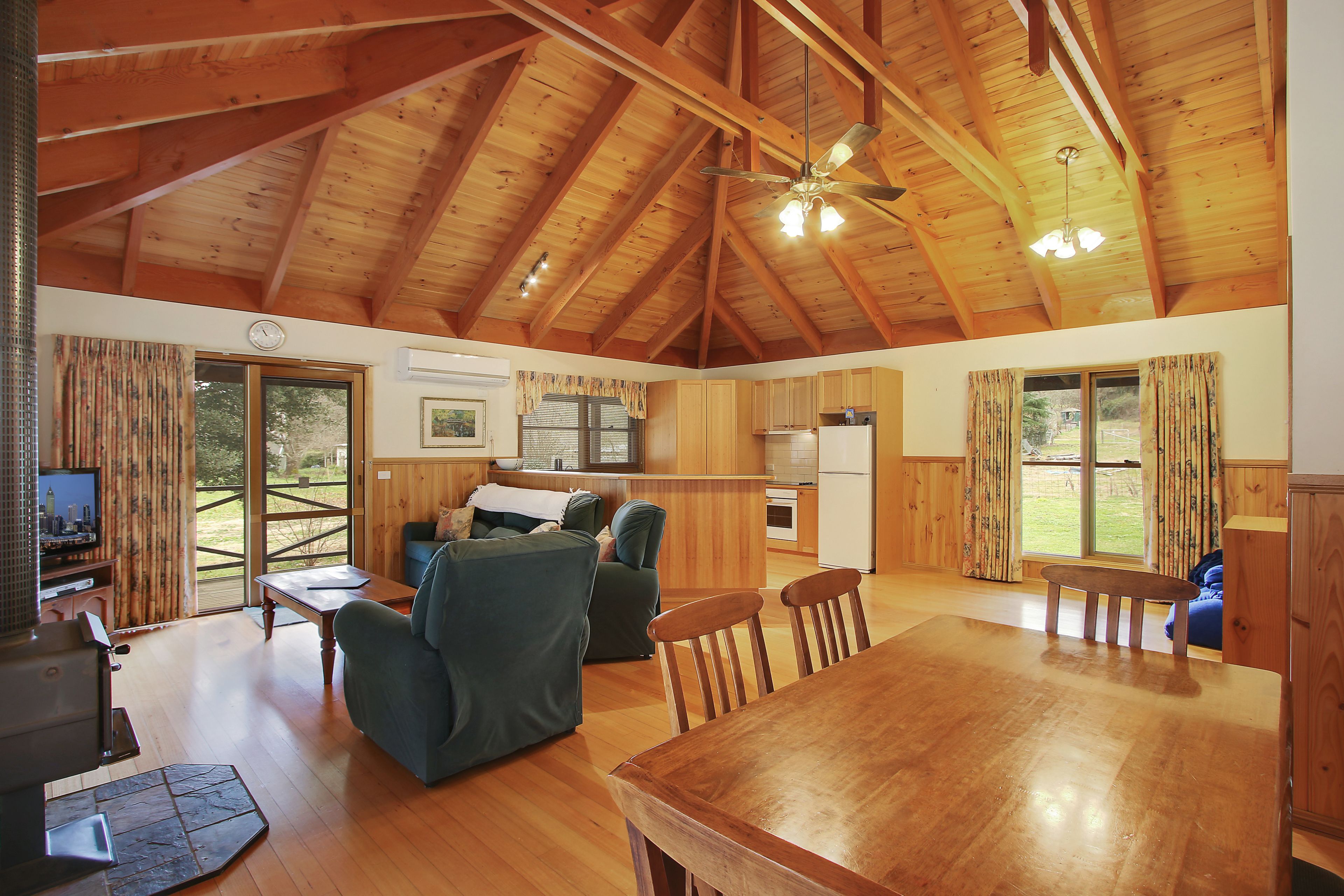 Casa família, 3 quartos, para não fumantes, 2 banheiros | Área de estar | TV de tela plana