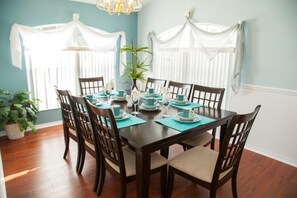 Family Villa, Hot Tub, Garden Area | Family dining