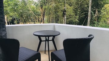 Classic Double Room | Balcony