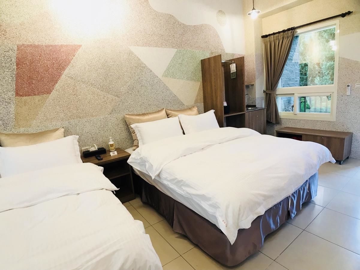 Classic Double Room | Blackout drapes, soundproofing, free WiFi, bed sheets