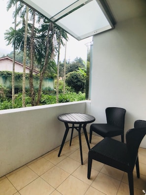 Quarto casal clássico | Sacada