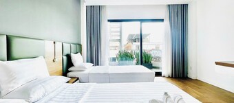 Royal Dragon Boutique Hotel