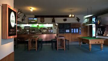 2 quầy bar/khu lounge