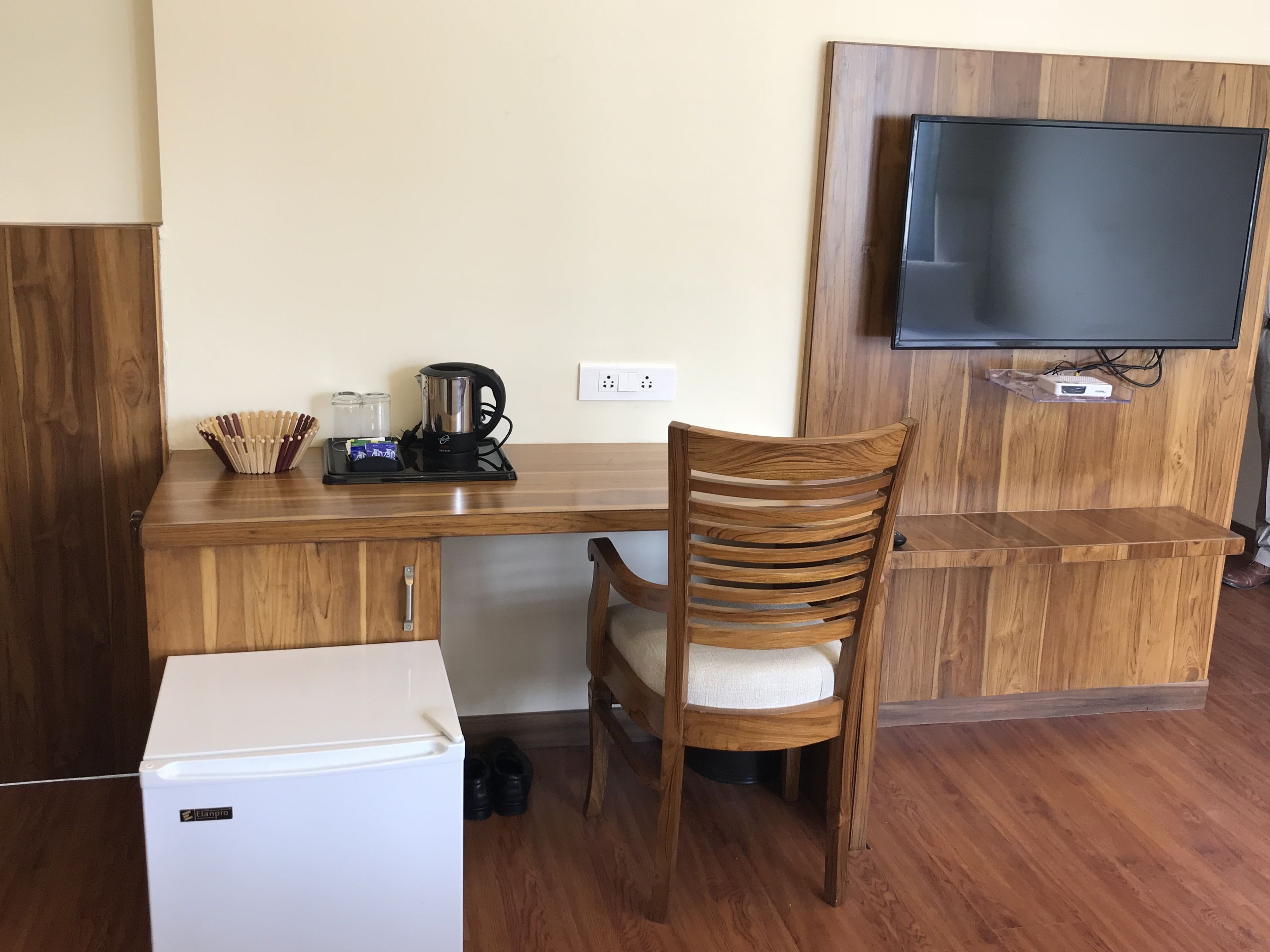 9 bedrooms, egyptian cotton sheets, premium bedding, in-room safe