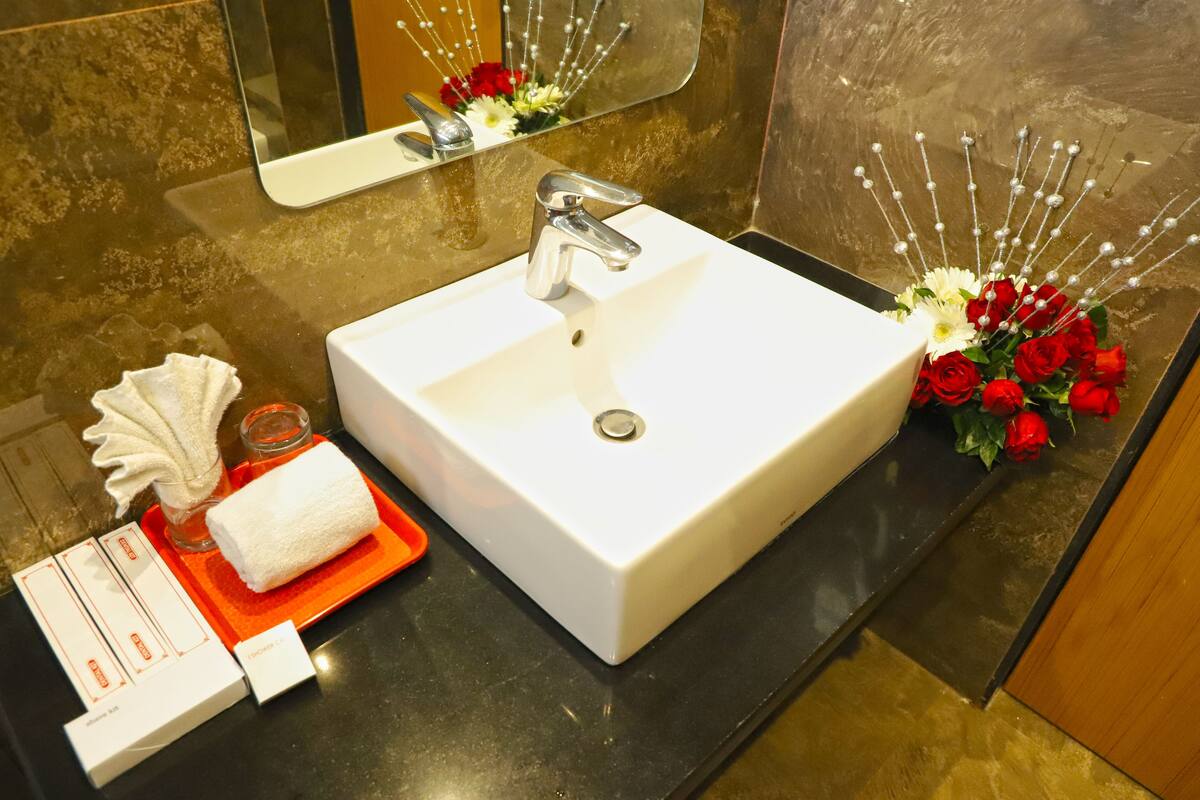 executive triple room, multiple beds, accessible, non smoking | bathroom | shower, rainfall showerhead, hair dryer, slippers