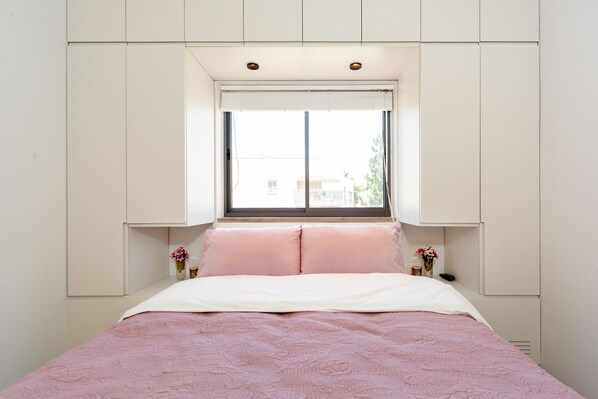 公寓, 2 張加大雙人床, 非吸煙房 | 2 間睡房、熨斗/熨衫板、免費嬰兒床、免費 Wi-Fi