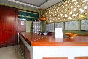 Exterior - Hotel Batukaru Garden 3 (Denpasar)