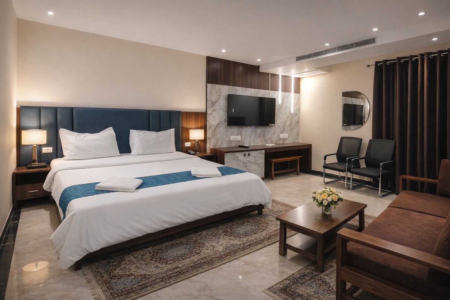 Superior-huone, 1 parisänky | Pimennysverhot, äänieristys, silitysrauta/-lauta, lisävuoteet