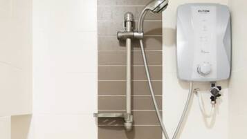 Estúdio, para não fumantes | Chuveiro