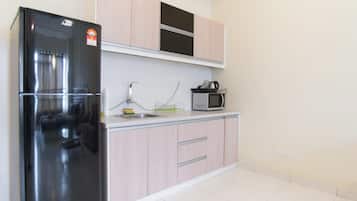 Estúdio, para não fumantes | Cozinha americana privada | Geladeira, micro-ondas, cooktop, chaleira elétrica