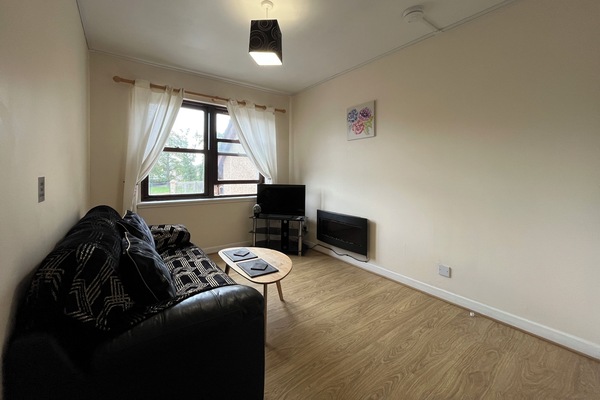 Classic Apartment, 1 Bedroom, River View | Living area | Flat-screen TV
