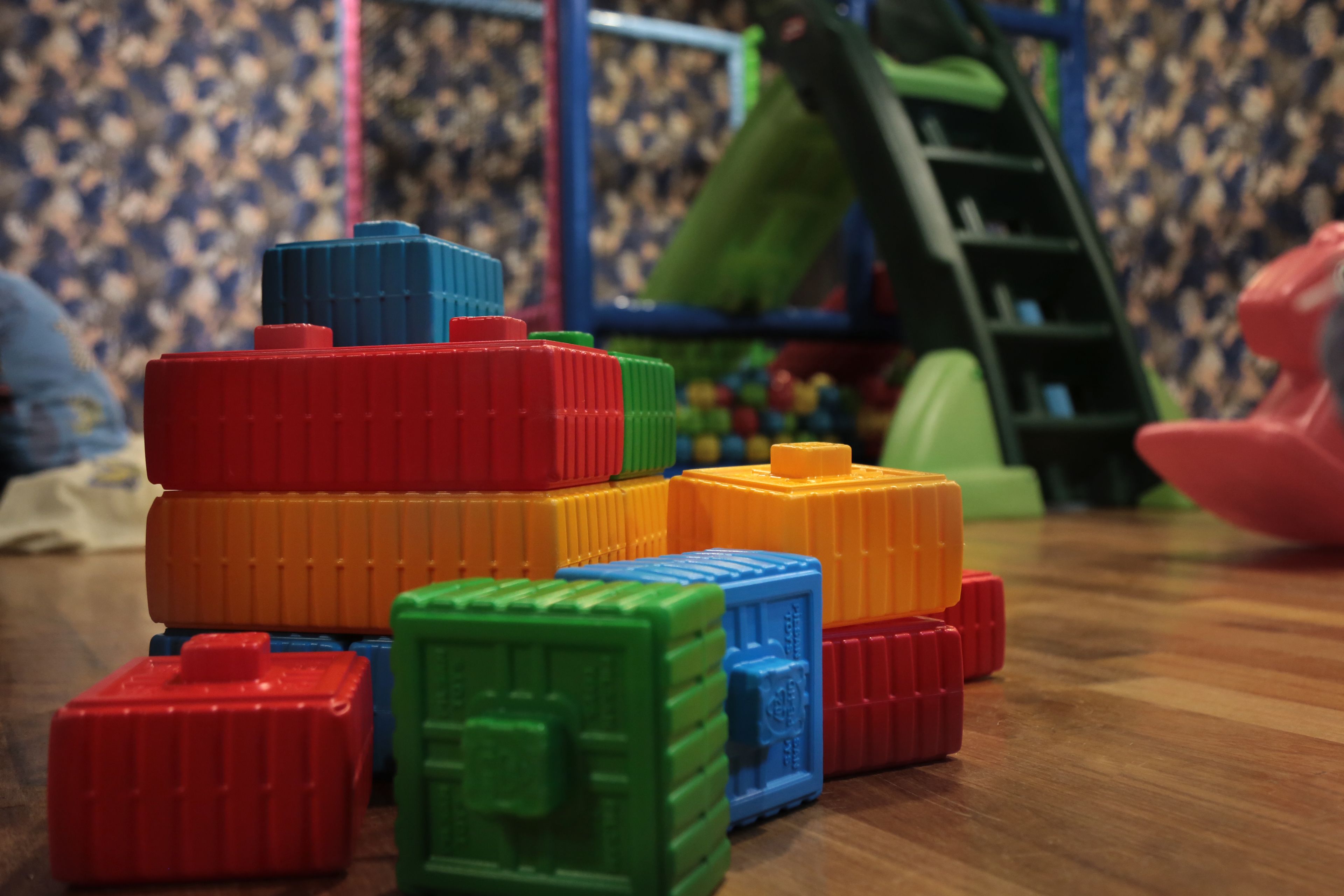 Lasten leikkialue sisätiloissa