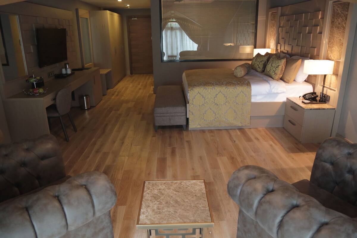 Deluxe Double or Twin Room | View from room