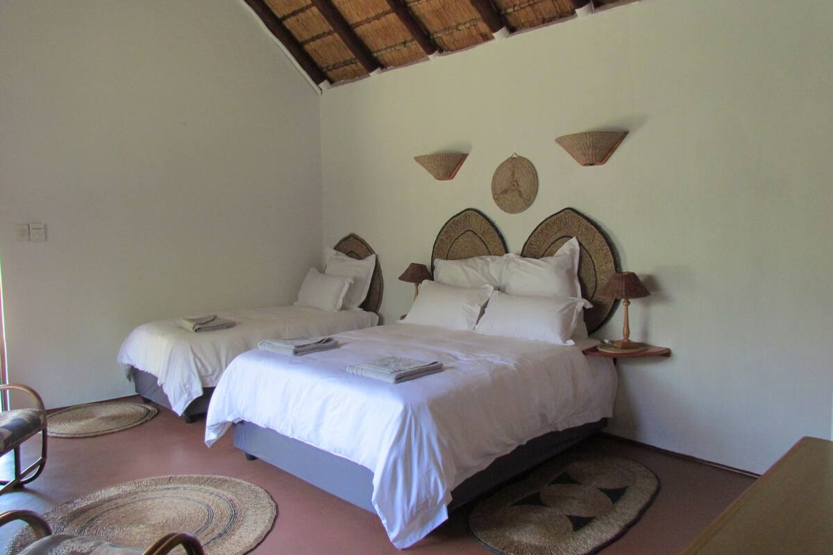 Chalet estándar, vistas al jardín | Decoración individual, mobiliario individual, cortinas opacas