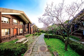 Exterior - Yanmin Hot Spring Resort (Taipei)