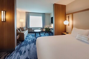 Escritorio, tabla de planchar con plancha y cunas gratuitas 