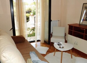Flat-screen TV - Apartmani Eva (Umag)