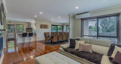 Broadwater By The Beach - With Heated Outdoor Spa