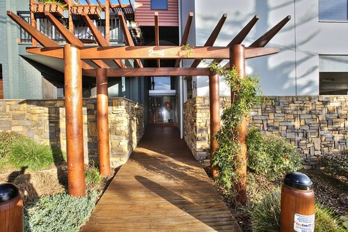 3, 2-4 Warley by the Sea