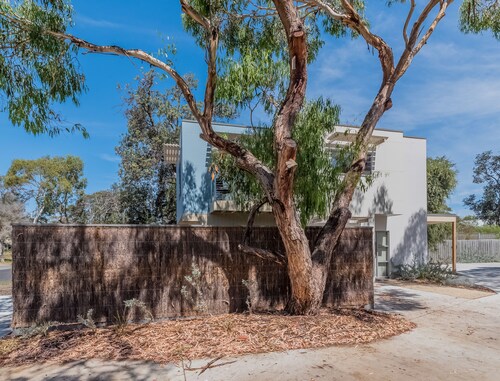 Broughton By The Beach