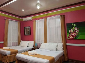 Suíte lua de mel (A) | Wi-Fi de cortesia, roupa de cama