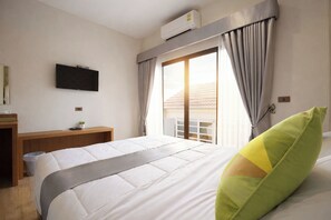 Chambre Premier double | Bureau, lit d’appoint (supplément), accès au Wi-Fi (inclus)