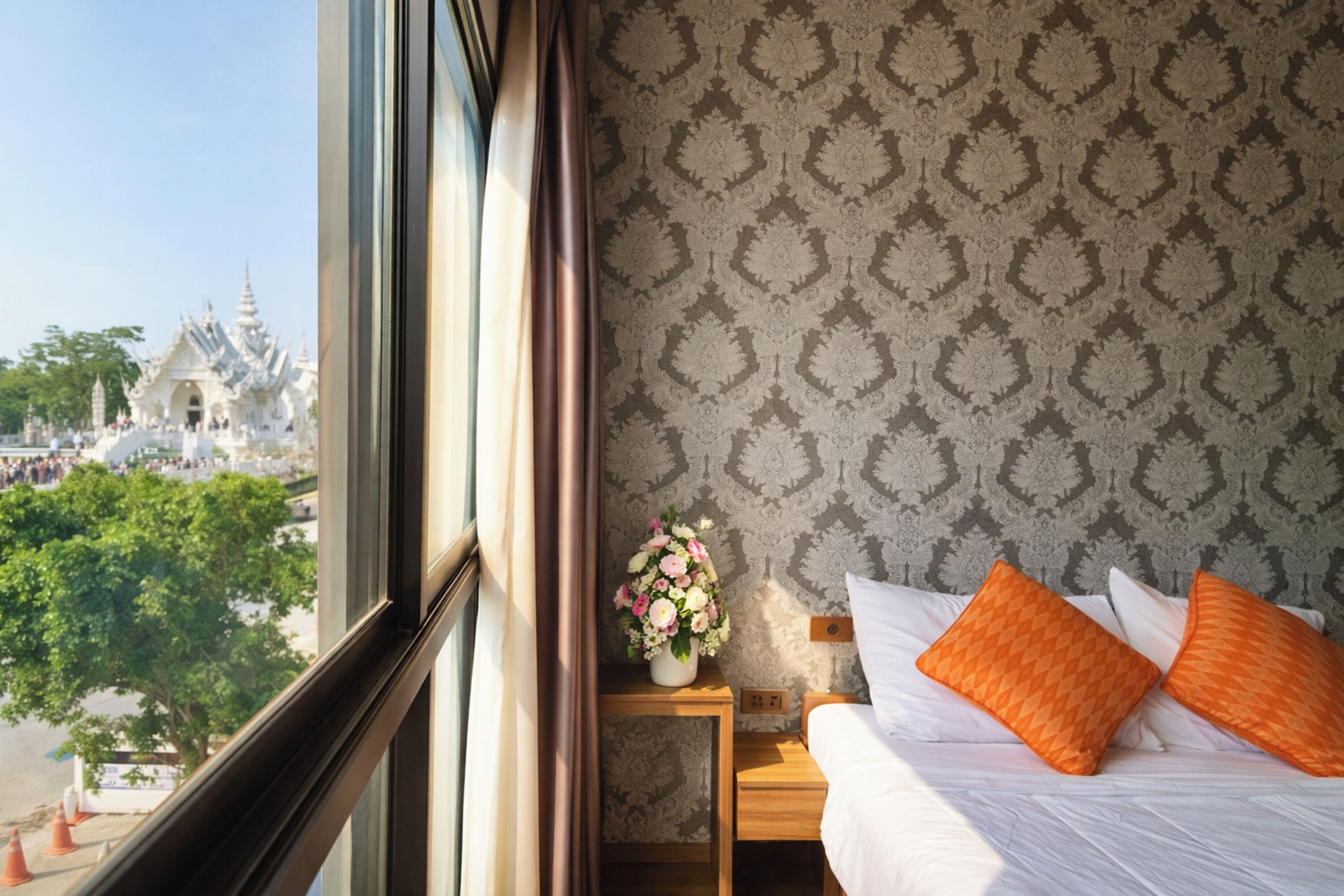 Premier Double Room | Minibar, desk, free WiFi