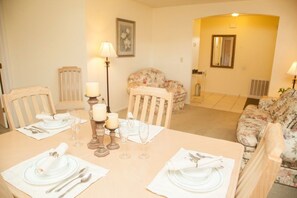 Family Villa, Private Pool, Garden Area | Family dining