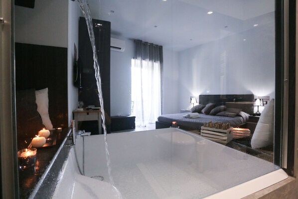 Junior-Suite, eigener Pool | Ausblick vom Zimmer