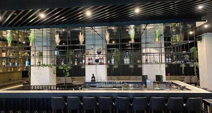 Quentin XL Potsdamer Platz Hotel