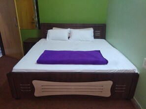 Standard Double Room | 1 bedroom, soundproofing - Hotel Zamarrud Palace (Jaipur)