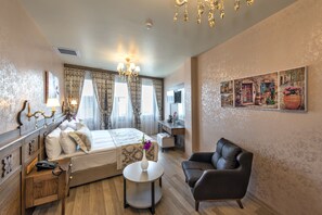 Deluxe Triple Room | Premium bedding, memory foam beds, minibar, in-room safe - Perapolis Hotel (Istanbul)