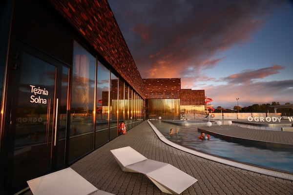 7 indoor pools, outdoor pool, open 10:00 AM to 8 PM, sun loungers