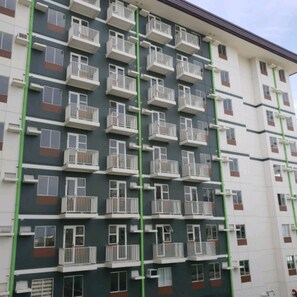 Exterior - City Center Sleek Studio Deluxe (Bacolod)