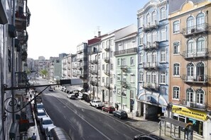 View from property - 7 Seas 3 Hostel (Lisbon)