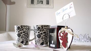 Basic-Doppel- oder -Zweibettzimmer