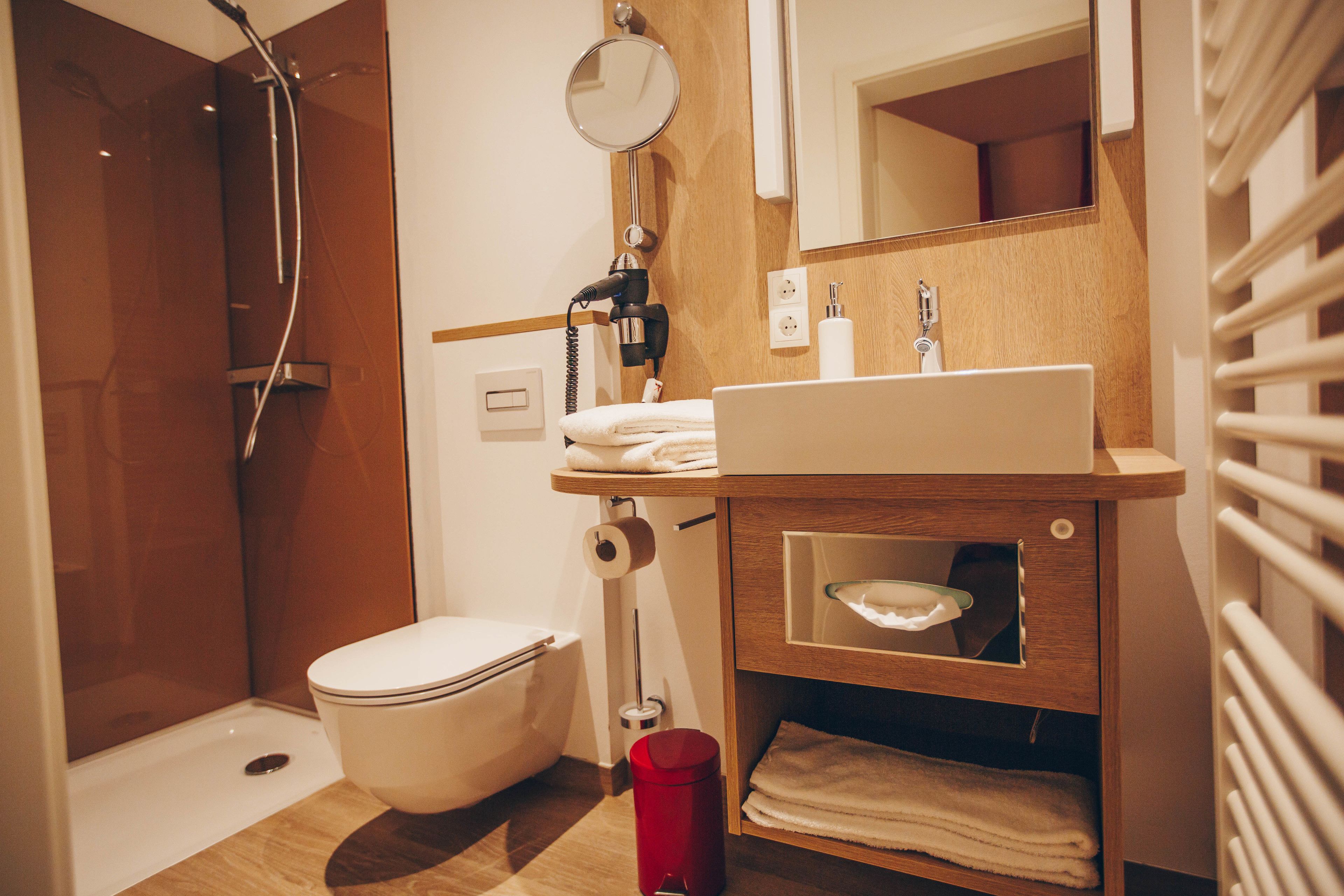 Foto - Hotel Luckys Inn