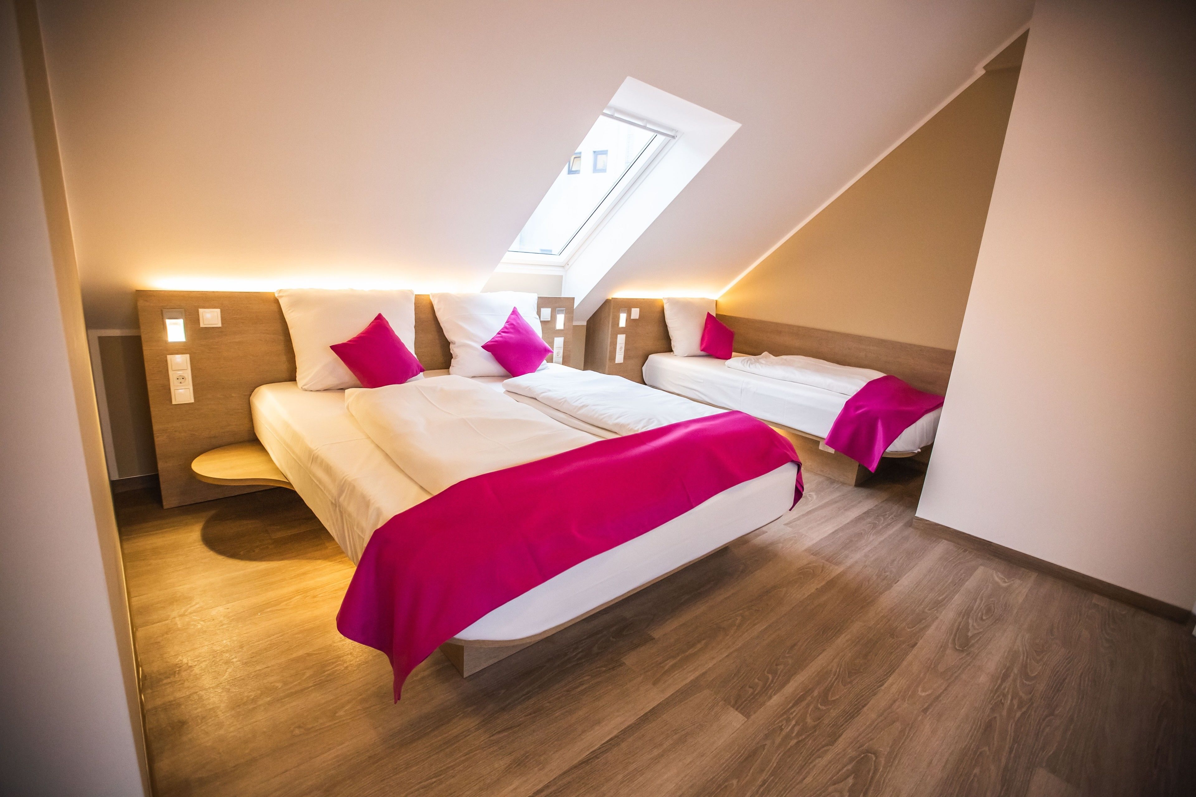 Foto - Hotel Luckys Inn