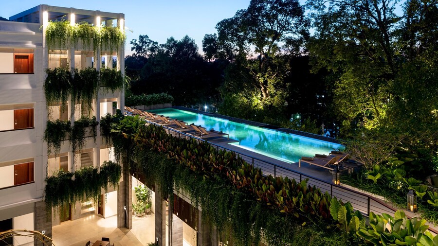 Treeline Urban Resort