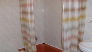 أحواض استحمام، مناشف
