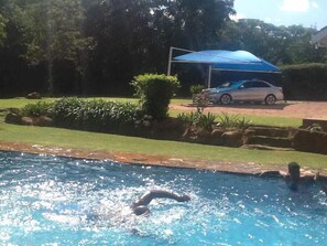 Alberca al aire libre