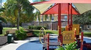 Family Townhome, Balcony, Garden Area | Garden