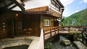 Balkoni