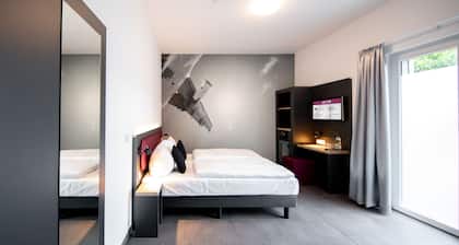 SMARTY Airport Cologne Hotel