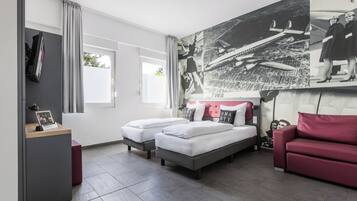 In-room safe, desk, soundproofing, free WiFi
